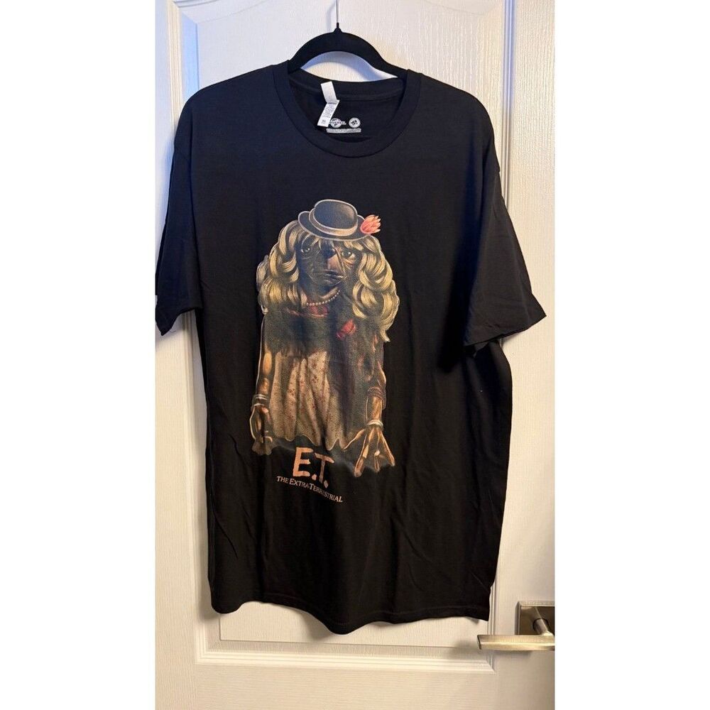 NEW Extra Terrestrial ET Costume Black Tee Halloween Shirt Universal Studios XL